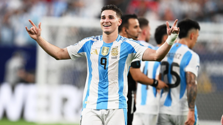 Julián Álvarez’s Pivotal Moment: Argentina Start Offers Showcase Amid High-Stakes Club Exit Bid